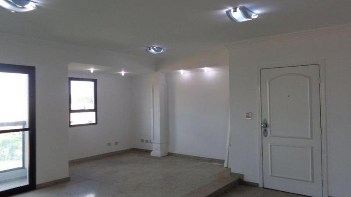 Apartamento de 4 dormitorios en Sao Paulo, Brazil No. 489961