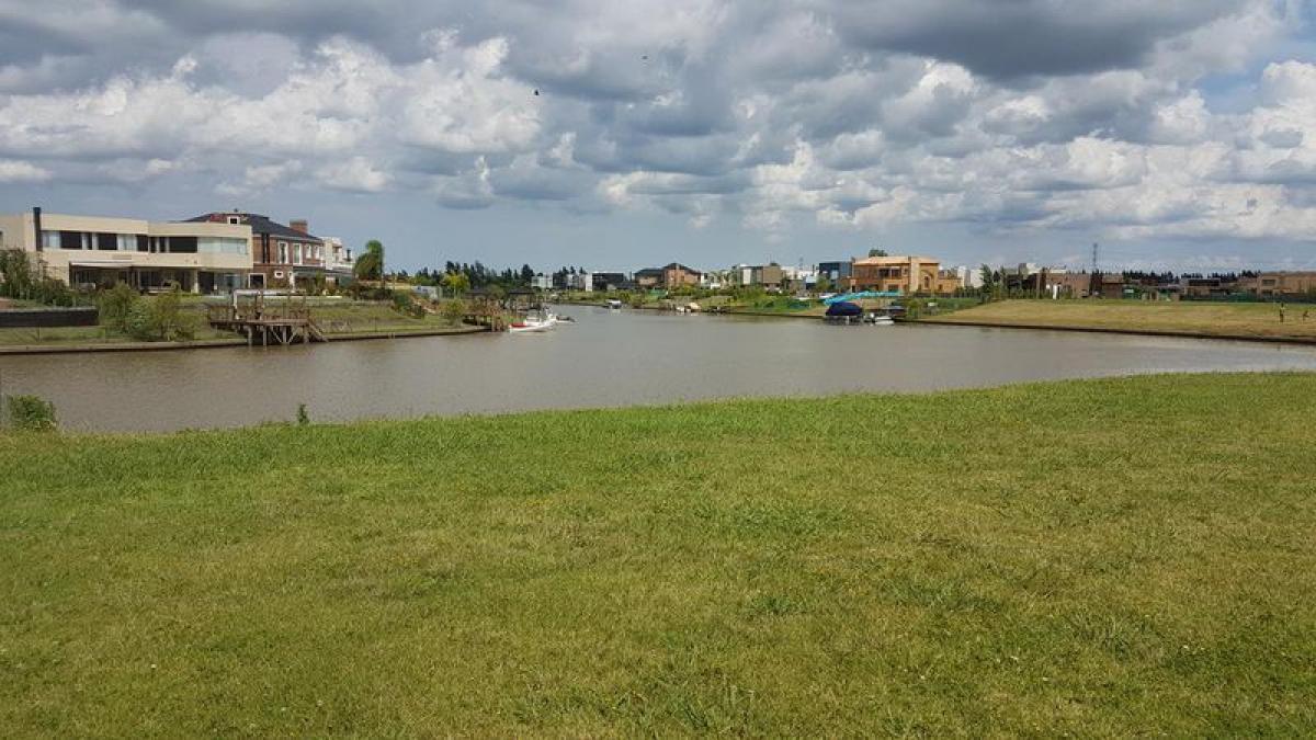  Land in Tigre, Argentina No. 119546