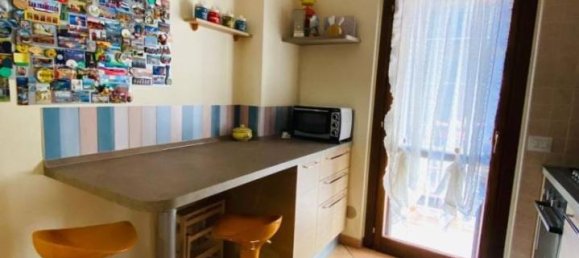 2 rooms Apartment in Rome, Italy No. 32924 16