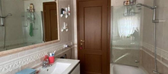 2 rooms Apartment in Rome, Italy No. 32924 27