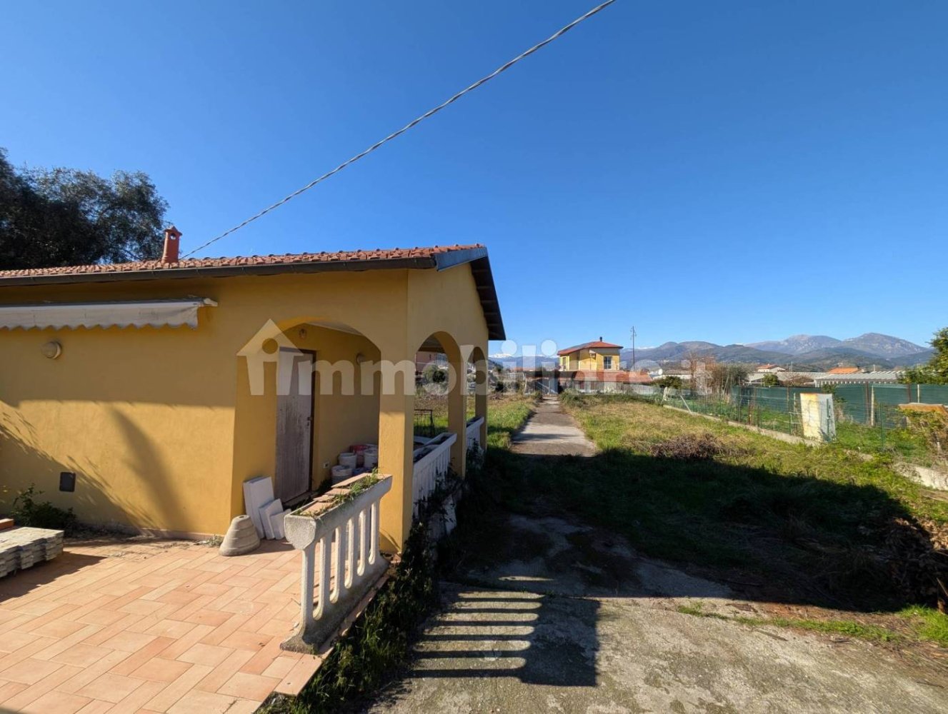 Terrain à Albenga, Italy 1000m² No. 168414