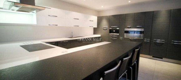 Вилла с 3 спальнями в Лия, Мальта № 9696 18