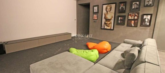 Вилла с 3 спальнями в Лия, Мальта № 9696 9