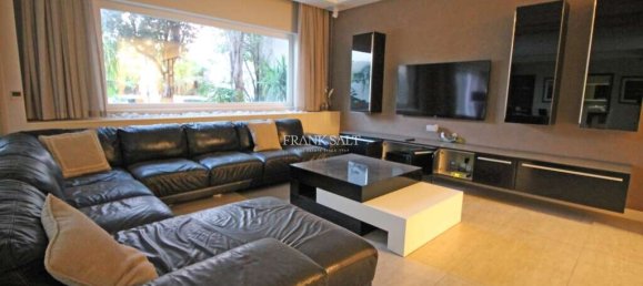 Вилла с 3 спальнями в Лия, Мальта № 9696 20