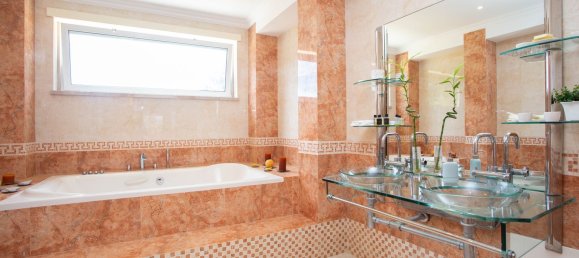 7 Schlafzimmer Haus in Sesimbra, Portugal, Nr. 16124 29