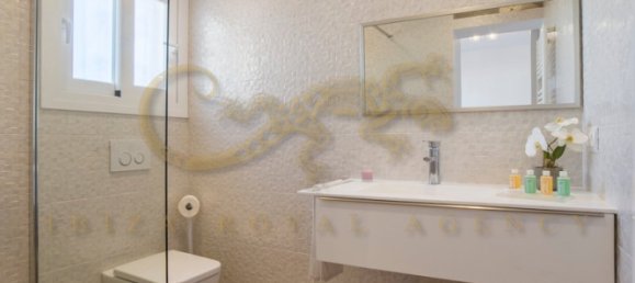 5 bedrooms Villa in San Rafael, Spain No. 872 6