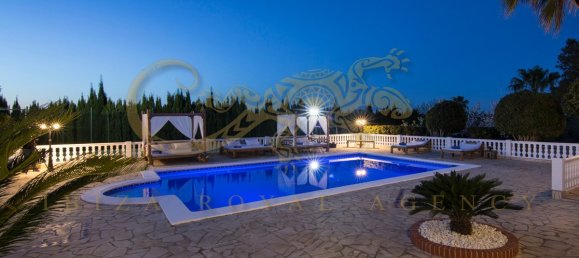 5 bedrooms Villa in San Rafael, Spain No. 872 18