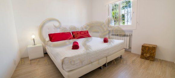 5 bedrooms Villa in San Rafael, Spain No. 872 7