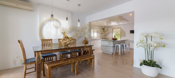 5 bedrooms Villa in San Rafael, Spain No. 872 25