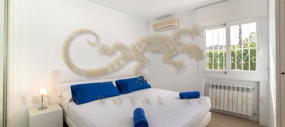 5 bedrooms Villa in San Rafael, Spain No. 872 4