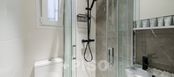 Apartamento de 2 dormitorios en Madrid, Spain No. 139262 21