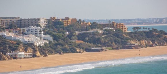 Вилла с 4 спальнями в Албуфейра, Португалия № 110708 20