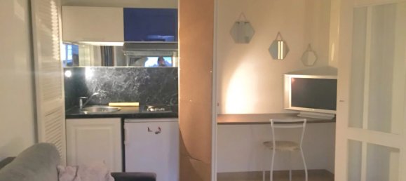 Studio in Cannes, France No. 349687 2