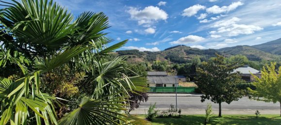 Casa de 3 dormitorios en León, Spain No. 71861 37