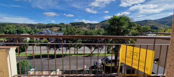 Casa de 3 dormitorios en León, Spain No. 71861 48