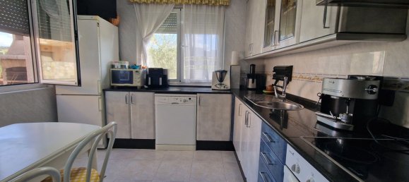 Casa de 3 dormitorios en León, Spain No. 71861 16