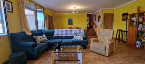 Casa de 3 dormitorios en León, Spain No. 71861 25