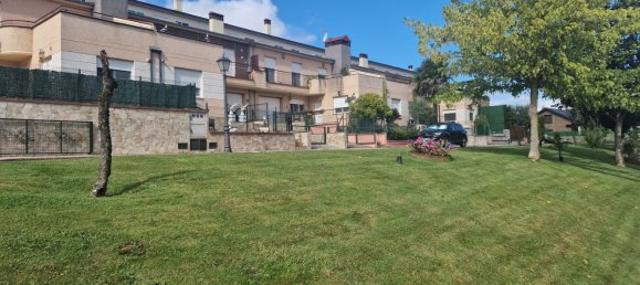 Casa de 3 dormitorios en León, Spain No. 71861 8