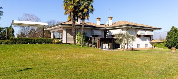 13-Zimmer Villa in Pordenone, Italy, Nr. 10429 5