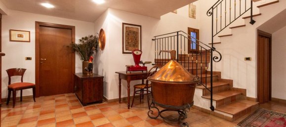 13-Zimmer Villa in Pordenone, Italy, Nr. 10429 39