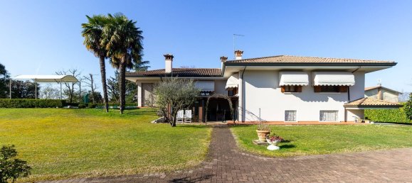 13-Zimmer Villa in Pordenone, Italy, Nr. 10429 6