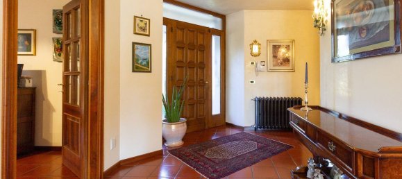 13-Zimmer Villa in Pordenone, Italy, Nr. 10429 9