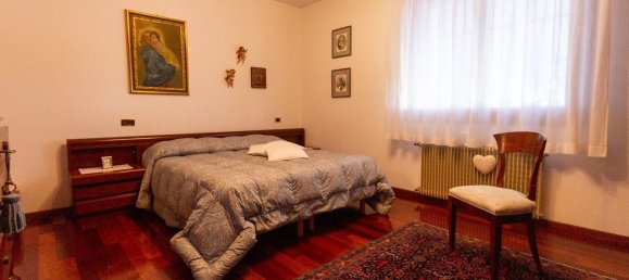 13-Zimmer Villa in Pordenone, Italy, Nr. 10429 27