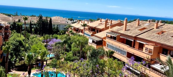 3 bedrooms Penthouse in Marbella, Spain No. 142773 3