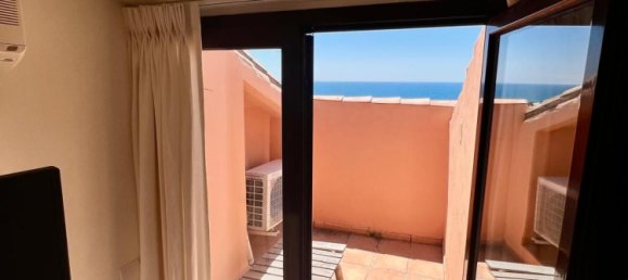 3 bedrooms Penthouse in Marbella, Spain No. 142773 15