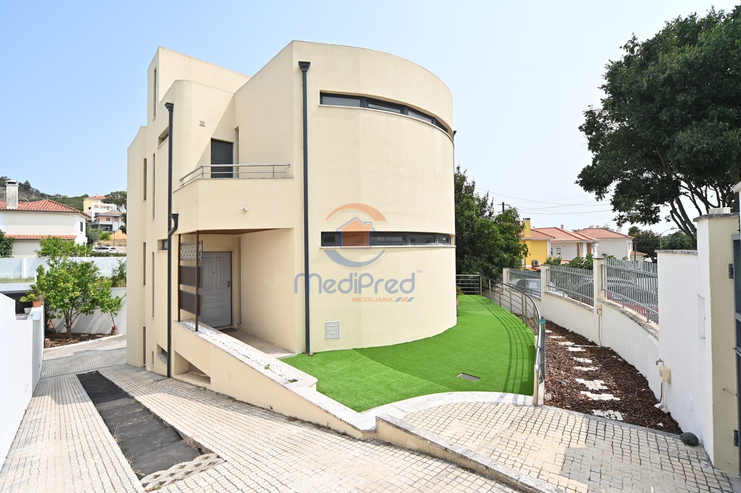 Casa de 5 dormitorios en Oeiras, Portugal No. 94405