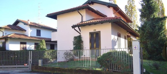 5غرفة فيلا في Gallarate, Italy رقم 21627 6