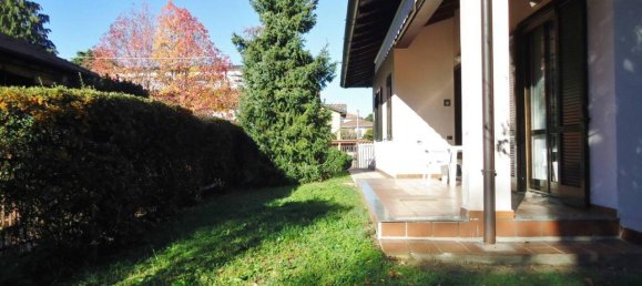 5غرفة فيلا في Gallarate, Italy رقم 21627 51