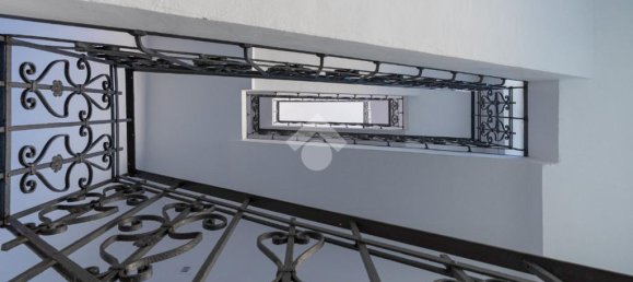 2 bedrooms Apartment in Turin, Italy No. 53216 26