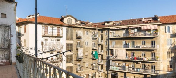 2 bedrooms Apartment in Turin, Italy No. 53216 24