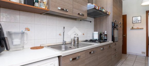 2 bedrooms Apartment in Turin, Italy No. 53216 19