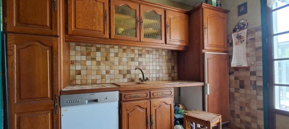 2 bedrooms House in Neron, France No. 60932 7