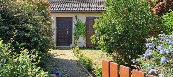 2 bedrooms House in Neron, France No. 60932 12