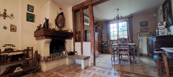 2 bedrooms House in Neron, France No. 60932 4