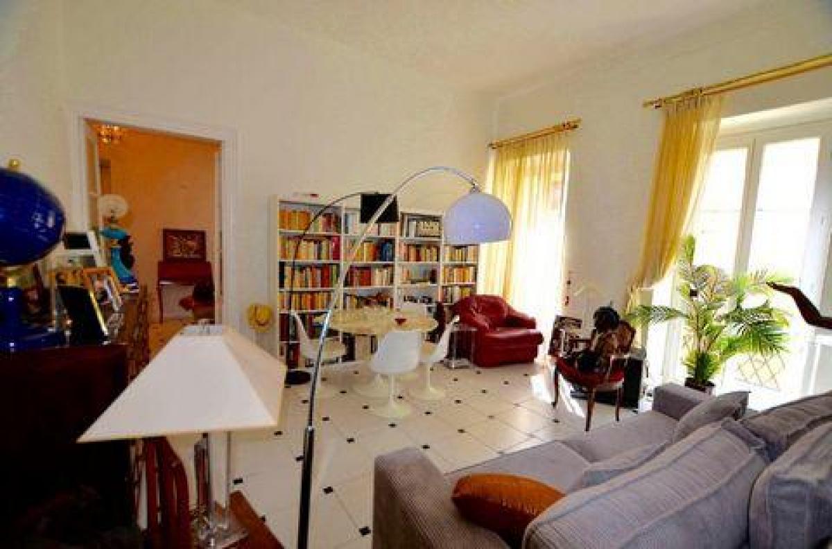 Condominio de 2 dormitorios en Nice, France No. 11163