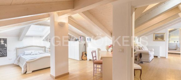 3 rooms Apartment in Bologna, Italy No. 132083 12