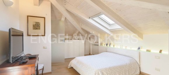 3 rooms Apartment in Bologna, Italy No. 132083 7