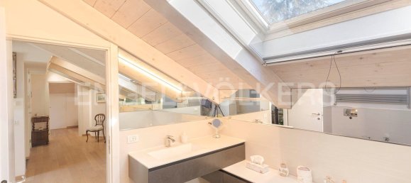 3 rooms Apartment in Bologna, Italy No. 132083 8