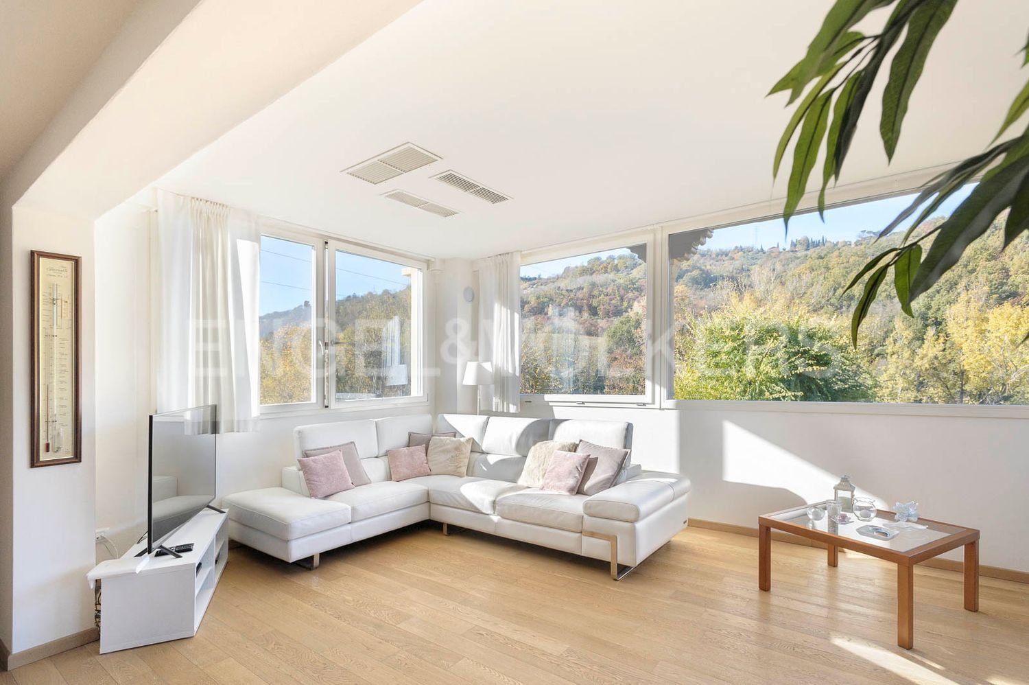 3 rooms Apartment in Bologna, Italy No. 132083