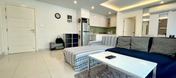 2 bedrooms Apartment in Pattaya, Thailand No. 20110 9