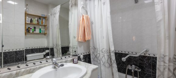 4 bedrooms House in La Zubia, Spain No. 168906 22