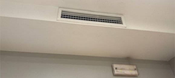 72m² Commercial property in Horta-Guinardo, Spain No. 164559 10