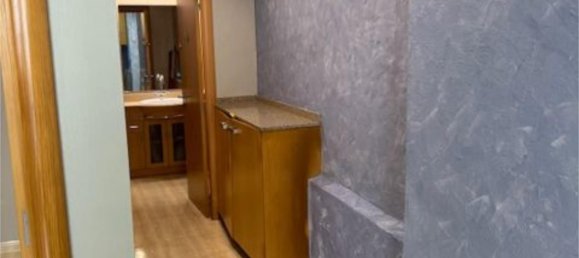 72m² Commercial property in Horta-Guinardo, Spain No. 164559 22