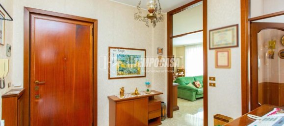 4-Zimmer Wohnung in Busto Arsizio, Italy, Nr. 40288 4