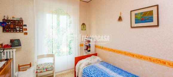 4-Zimmer Wohnung in Busto Arsizio, Italy, Nr. 40288 2