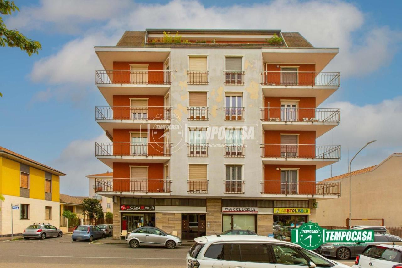 4-Zimmer Wohnung in Busto Arsizio, Italy, Nr. 40288